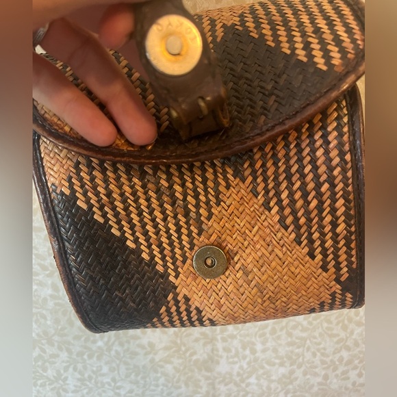 Vintage Indonesian crossbody - Picture 5 of 13